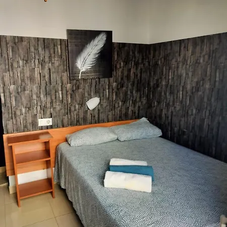 Hostel Sant Jordi Cami De Ronda Tossa de Mar